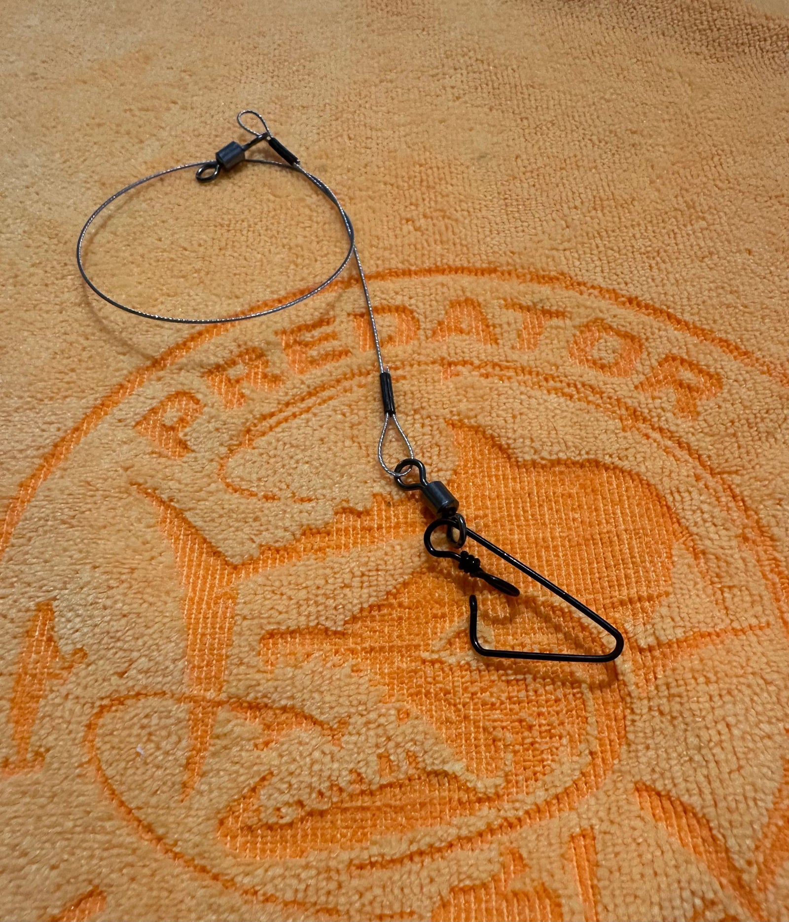 PLUK 50lb 49 strand nylon coated stainless leader